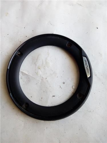 Grille haut parleur ou - de,