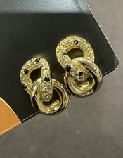 Broche Boucle D’oreille