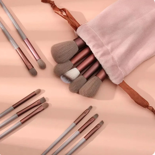 Pinceaux maquillage tout - pinceaux,