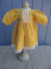 JOLIE ROBE POUR POUPEE ANCIENNE Bella, Gégé, Clodrey ou autres / TBE