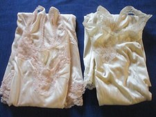 Nuisette N°18 combinaison fond de robe chemise à bretelles dentelle T42 Lot de 2