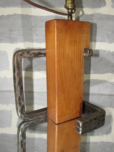Pied lampe brutaliste - brutaliste, vintage
