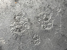 Assiette étain daté 1737 