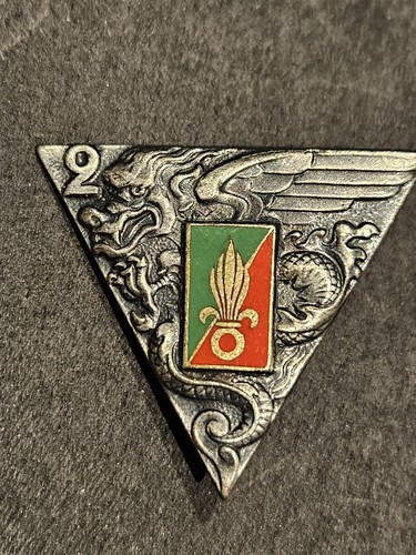 Insigne pucelle militaire - insigne, du