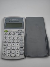 Calculatrice Texas Instruments TI-30X IIB - Non Testée, Pour Pièces