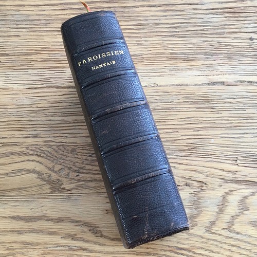 Ancien missel paroissien - missel,