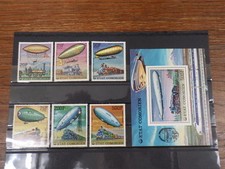 Timbres ANNEE 1977 COMORES