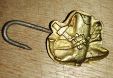 crochet de tablier en bronze métier de cordonnier bottier gros module 