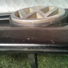 Calandre VOLKSWAGEN GOLF 3 75