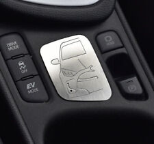 PLAQUE TOYOTA YARIS IV HYBRID