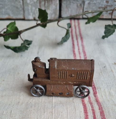 Ancien chenillard agricole en - agricole,