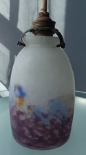 Ancien abat jour art déco en pate de verre signé Rethondes avec griffe