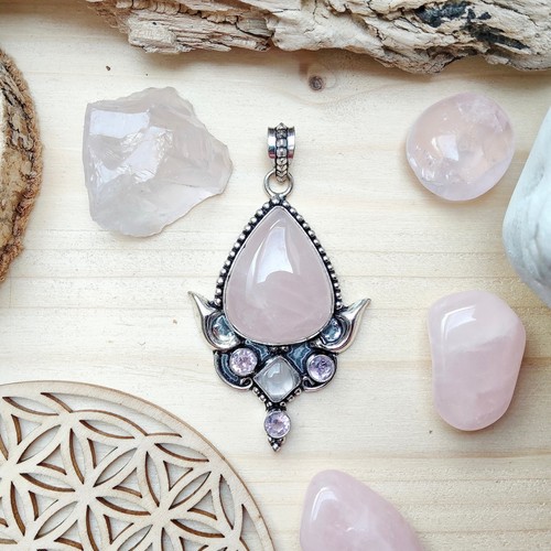 Pendentif bohème chic - , en