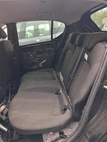 Banquette arriere opel corsa - arriere,