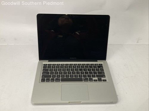 Apple macbook pro early - apple,