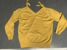 pull jaune moutarde 