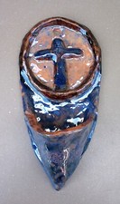 Ancien bénitier terre cuite croix signé NT christianisme stoup terracotta cross