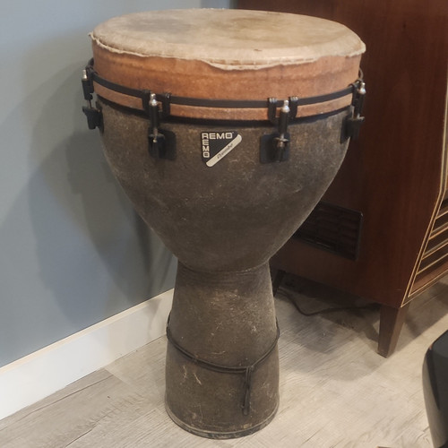 Remo djembe drum fiberskyn - remo, w/