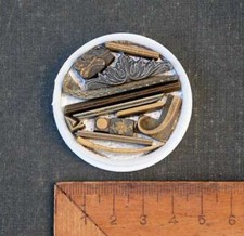 Lot de fers à dorer plaque