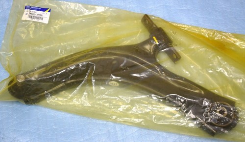 Triangle suspension gauche - suspension,