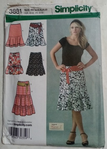 Simplicity 3881 size patron - size,