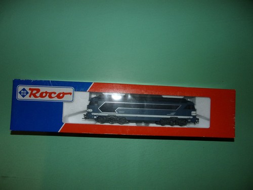 Roco locomotive diesel - locomotive,