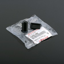 KAWASAKI S2 S1 , 2 CAHOUTCHOUCS CACHE LATERAL  31082-005 ORIGINE KAWASAKI NEUF