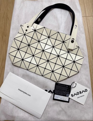 Baobao isseymiyake boston - baobao,