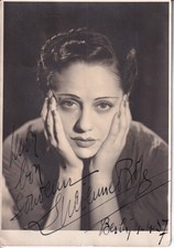 Lucienne Boyer - Chanteuse