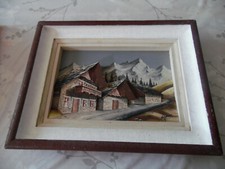 TABLEAU EN BOIS SCULPTE EN