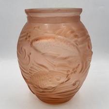 Vase verre moulé coloré rose