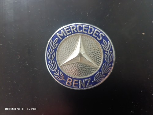 Mercedes emblème logo masque