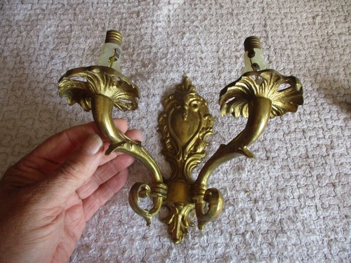 Ancienne lampe applique - ancienne,