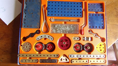 Boite meccano bleue - boite,
