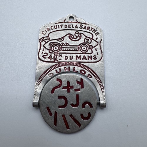 Médaille système ancienne - À,