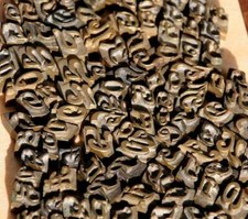 Lot de caractères à dorer police matériel de reliure dorure cuir bronze/laiton!