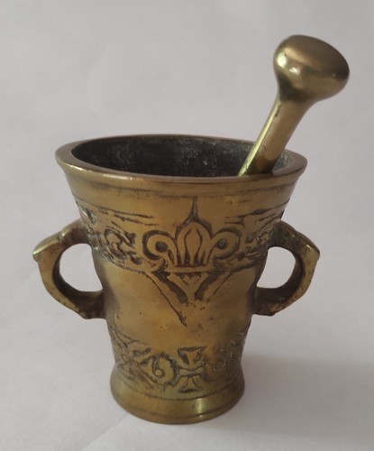 Ancien mortier pilon - et,