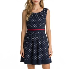 Robe bleu marine à pois, robe