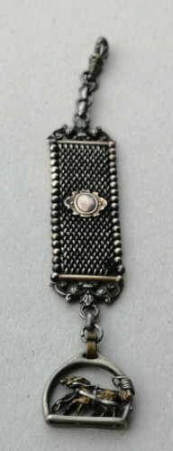 Ancienne giletiere chaîne