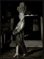 Mode. Femme bicéphale.  Vers 1940. 18 cm x 24,5 cm