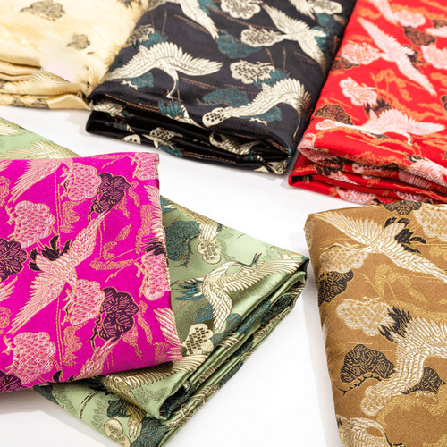 Tissu kimono en - de, brocart