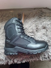 chaussure d'intervention  magnum pointure 38