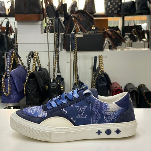 Louis vuitton sneakers - louis,