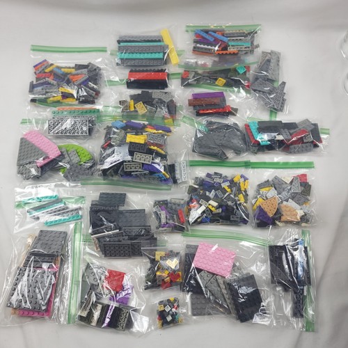2lbs 12oz lot mega bloks - lot,
