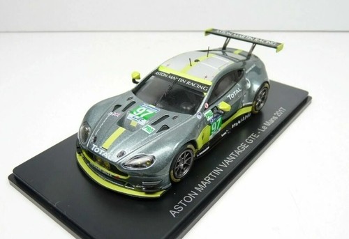 Miniature aston martin - 1/43,