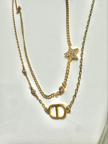 Dior logo star gold - star,