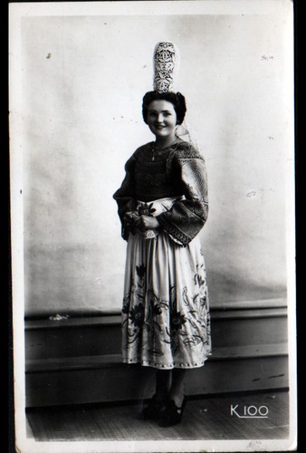 Penmarch jeune femme - (29),