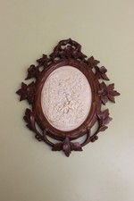 Médaillon mural décoratif ·