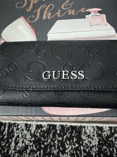 Guess black embossed - embossed, logo