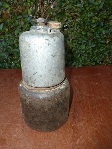 Ancienne lampe - , à